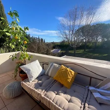 Duplex Dans Petit Mas Calme شقة